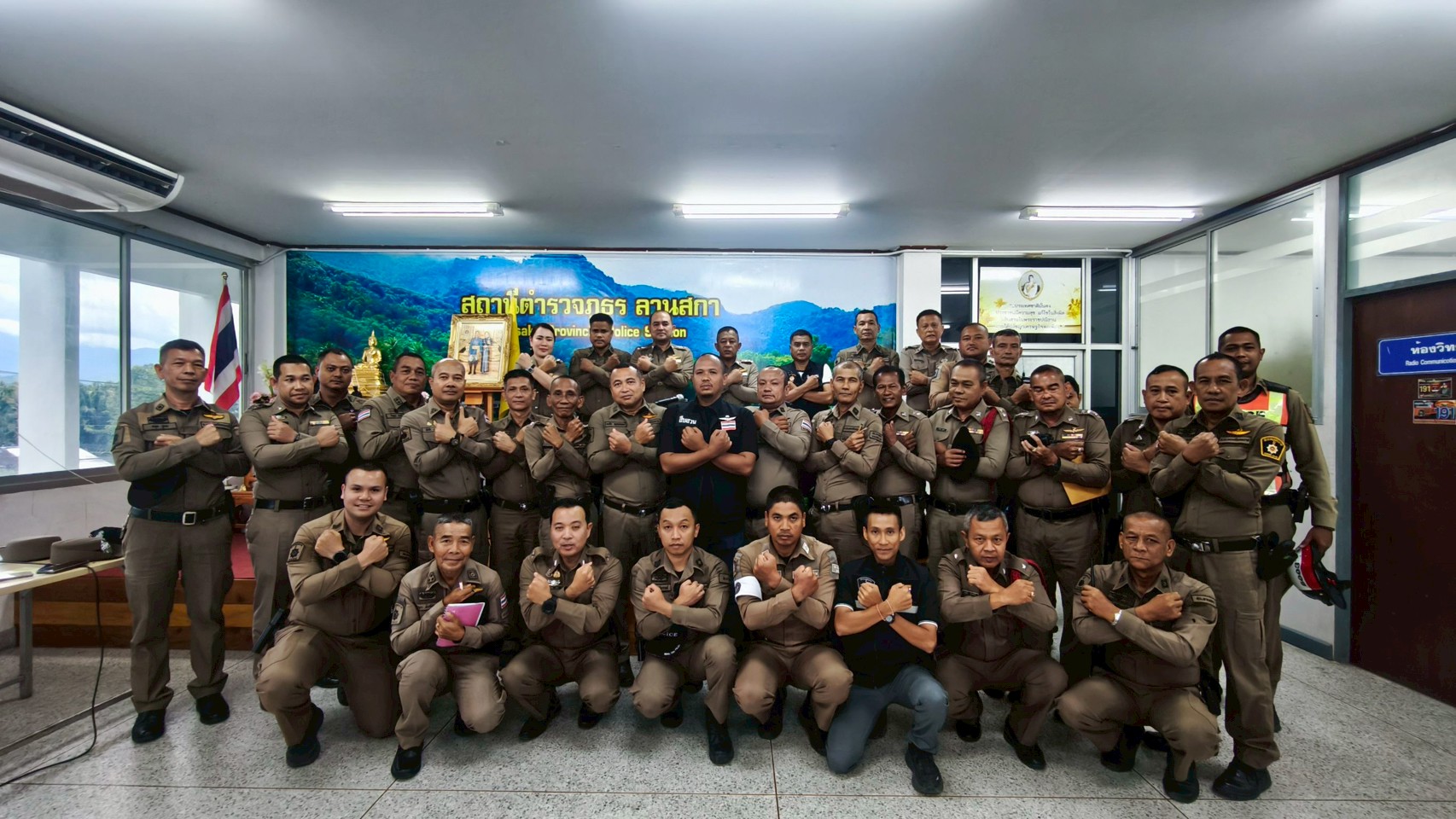 LINE_ALBUM_ประชุม_260528_1 LINE_ALBUM_ประชุม_260528_1